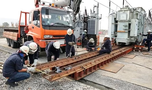 Remoção técnica transportes especiais olhos de águia